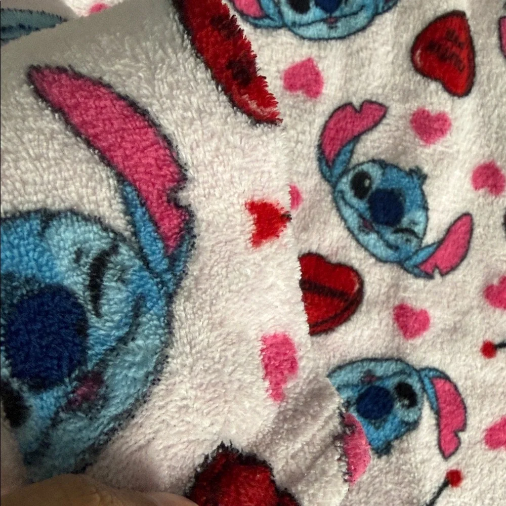 Womens Disney Stitch Pajamas - Picture 4 of 6